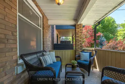 27 Coady Avenue, Toronto, On M4m 2y9