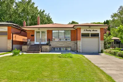 3 Presley Avenue, Toronto, On M1l 3p4