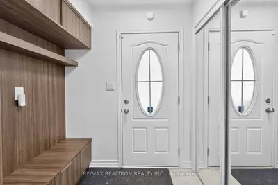 2483 Fall Harvest Crescent, Pickering, On L1x 0g1