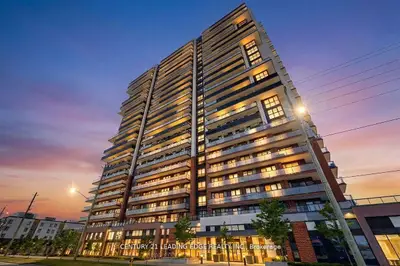 Condo Apartment in Oshawa