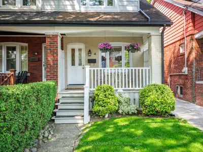 4 Kimbourne Avenue, Toronto, On M4j 4j2