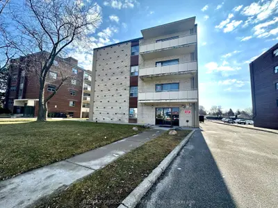 Condo Apartment in Toronto