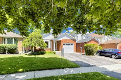 Detached in Clarington