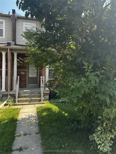 5535 Lawrence Avenue E, Toronto, On M1c 5k4