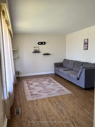 1409 Tremblay Street, Oshawa, On L1j 3x7