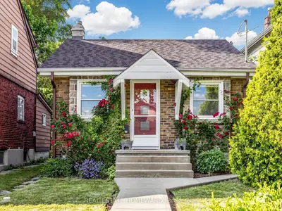 Detached in Toronto