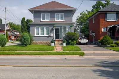 Detached in Oshawa