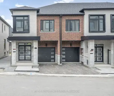 14 Observatory Way, Whitby, On L1m 0m7