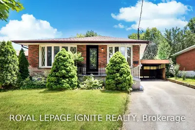 Detached in Oshawa