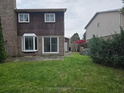 238 Braymore Boulevard, Toronto, On M1b 2g8