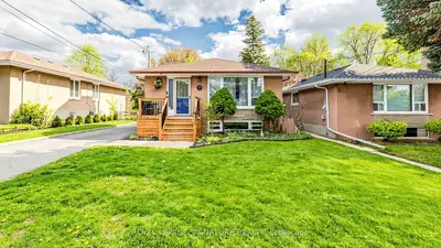 33 Neapolitan Drive, Toronto, On M1p 4b2