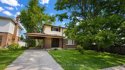 Detached in Toronto