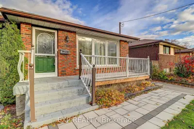 Detached in Oshawa
