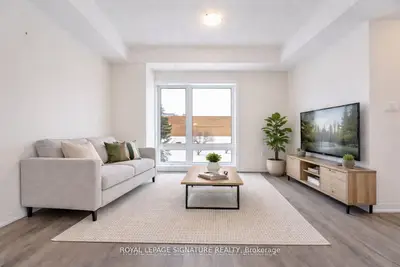 30 Liben Way 19, Toronto, On M1b 0e8