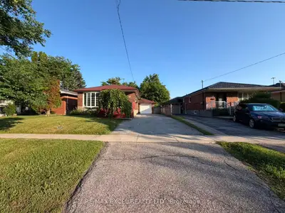Detached in Toronto