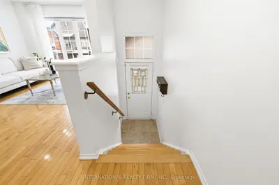 35 Ventura Lane, Ajax, On L1t 0c4