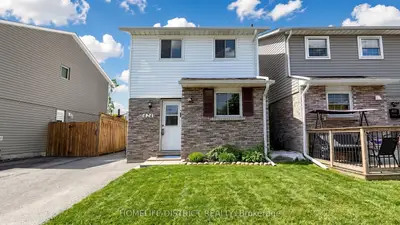 424 Chaleur Avenue, Oshawa, On L1j 6n7