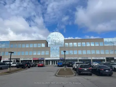 1550 Kingston Road 306, Pickering, On L1v 1c3