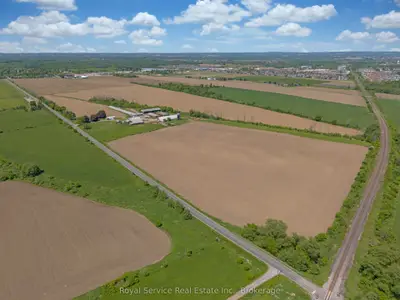 1261 Holt Road, Clarington, On L1c 6g8