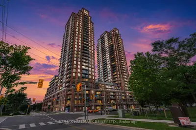 Condo Apartment in Toronto
