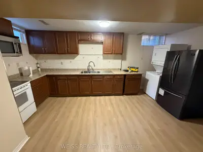 4063 Ellesmere Road Bsmt, Toronto, On M1c 1j3