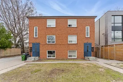 9 Bracebridge Avenue Lower, Toronto, On M4c 2x6