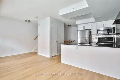 Condo Townhouse in Toronto