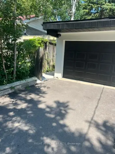 61 Glady's Road Unit 3, Toronto, On M1c 1c7