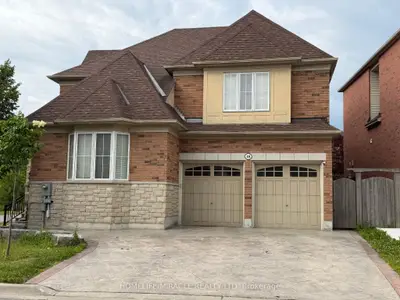 18 Portelli Crescent, Ajax, On L1z 0c5