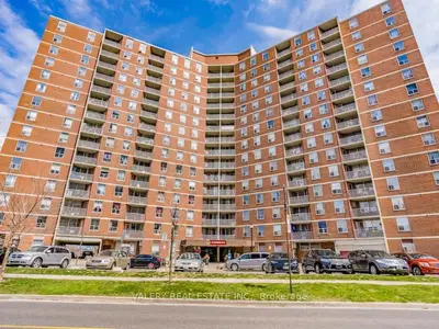 Condo Apartment in Toronto