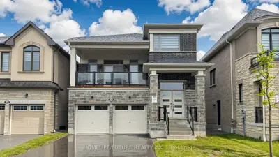 Detached in Pickering