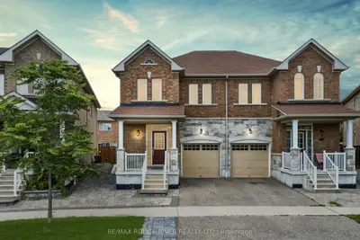 Semi-Detached in Pickering