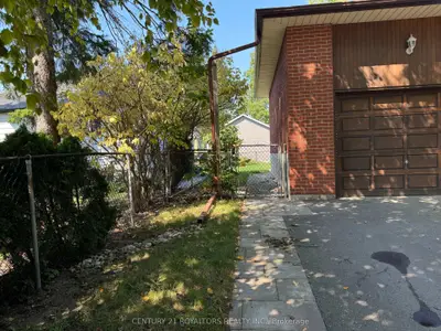 404 Trent Street W Bsmt, Whitby, On L1n 1m5