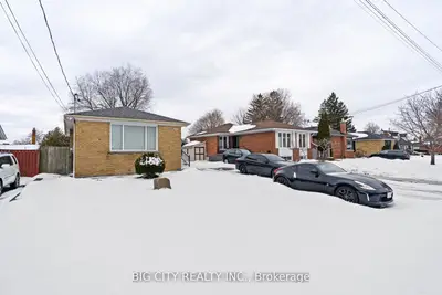 Detached in Toronto
