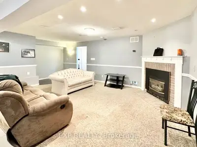 52 Waywell Street N Bsmt, Whitby, On L1n 8n9