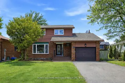 Detached in Pickering