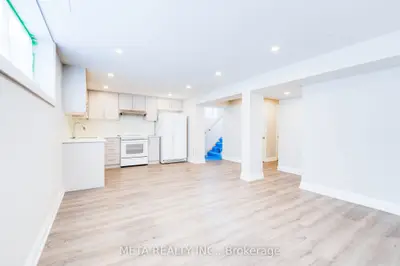 6 Fintona Avenue Bsmnt, Toronto, On M1e 1v3