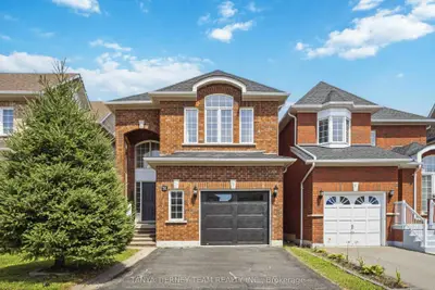 31 Chatterson Street, Whitby, On L1r 0b3