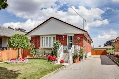 Detached in Toronto