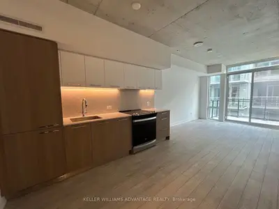 45 Baseball Place 407, Toronto, On M4m 0h1