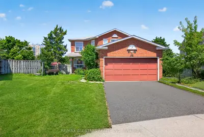 68 Patterson Crescent, Ajax, On L1s 6p3