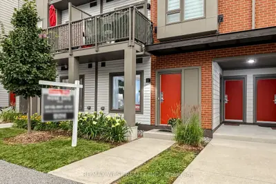 2635 William Jackson Drive 404, Pickering, On L1x 0l3