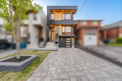 10b Holmstead Avenue, Toronto, On M4b 1t1