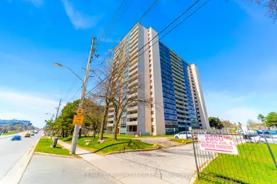 Condo Apartment in Toronto
