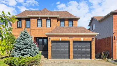 Detached in Pickering