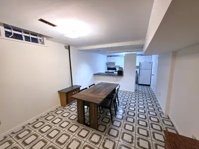 20 Gaslight Crescent Bsmt, Toronto, On M1c 3s8