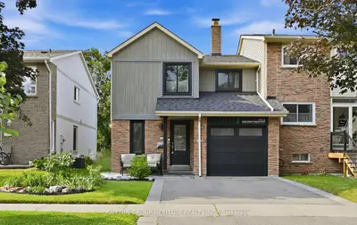 Semi-Detached in Pickering