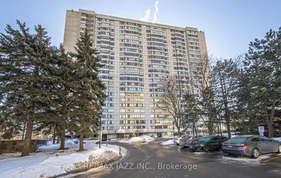 Condo Apartment in Toronto