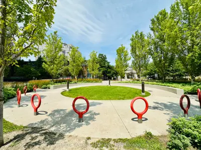 185 Bonis Avenue 1506, Toronto, On M1t 0a4