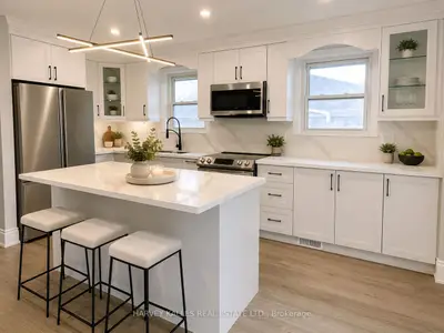 56 Marcos Boulevard, Toronto, On M1k 5a9